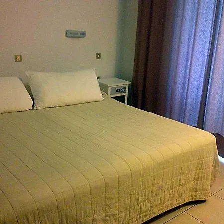 Marko Hotel 2*